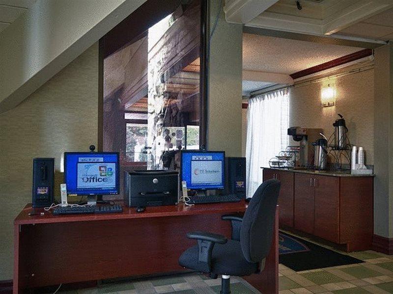 Howard Johnson By Wyndham Clifton Nj Zewnętrze zdjęcie
